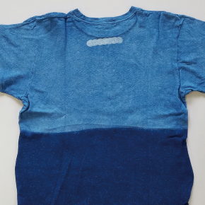藍染めT シャツ